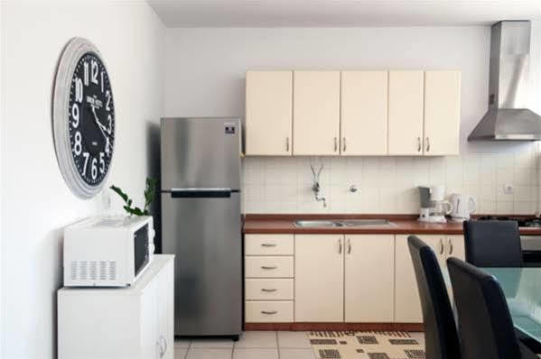 Town Center Apartments ซาดาร์ ภายนอก รูปภาพ